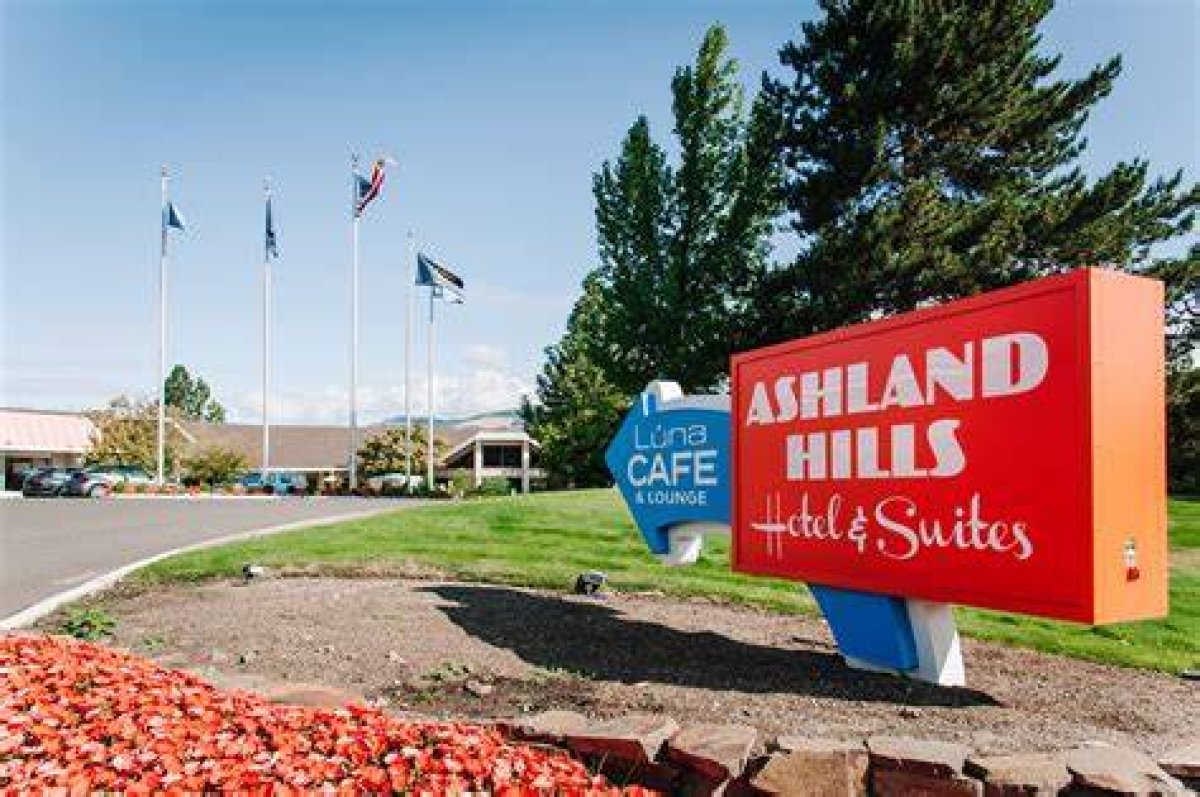 A Comprehensive Guide to Ashland Hills Hotel and Suites: Your Ideal Getaway