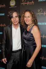 Exploring the Intricacies of Jackson Browne Relationships
