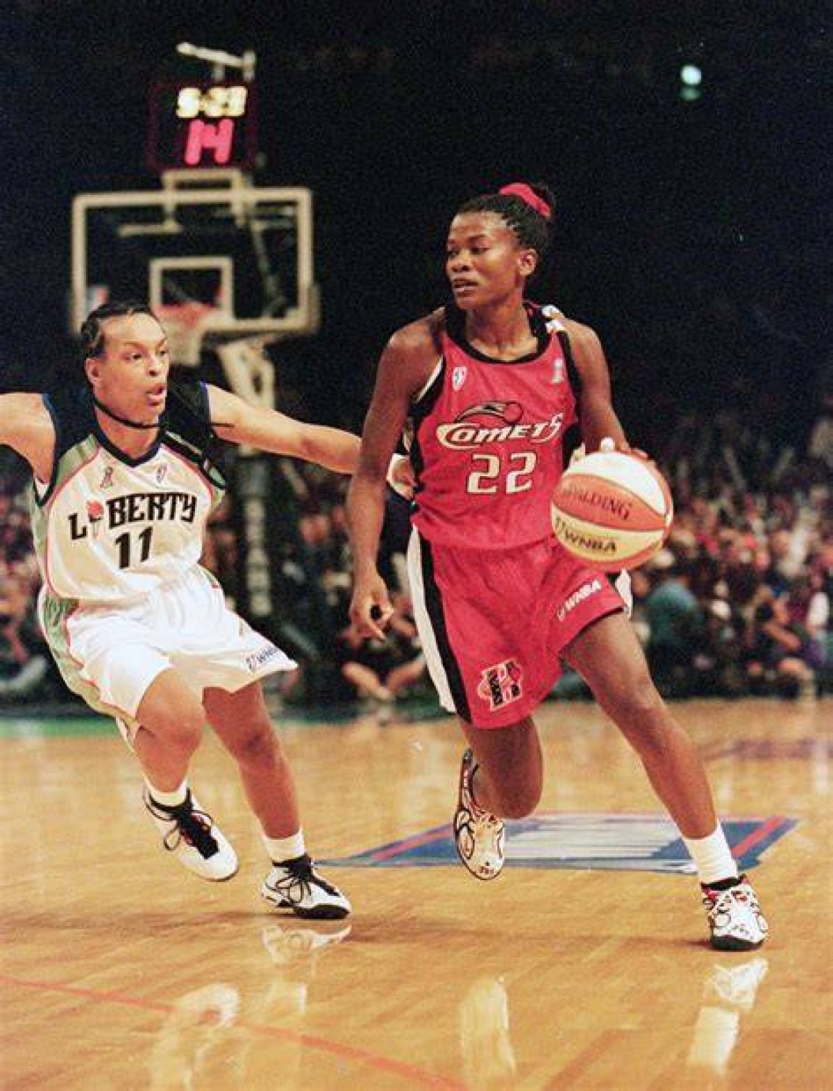 Exploring the Net Worth of Sheryl Swoopes and Her Personal Life with Husband