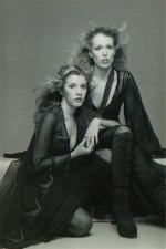 Mary Devitto and Stevie Nicks: the Intriguing Connection Between Two Iconic Women
